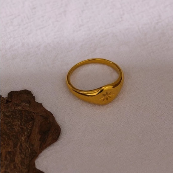 💫18K gold plated star ring - Picture 4 of 4